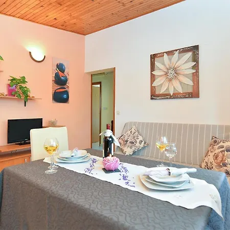 Pina 2018 Appartement